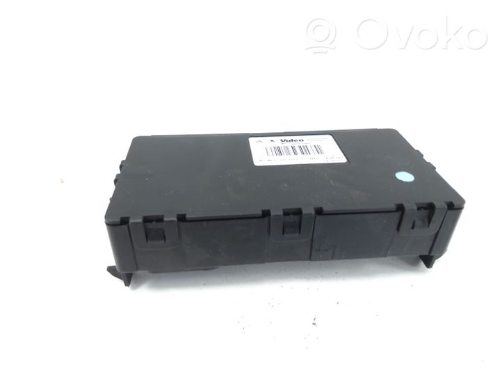 Peugeot 508 Fan control module 9665961480