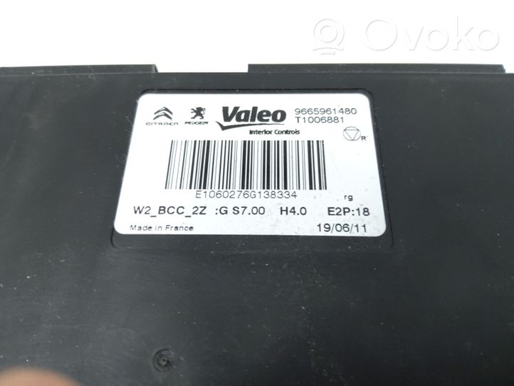 Peugeot 508 Fan control module 9665961480