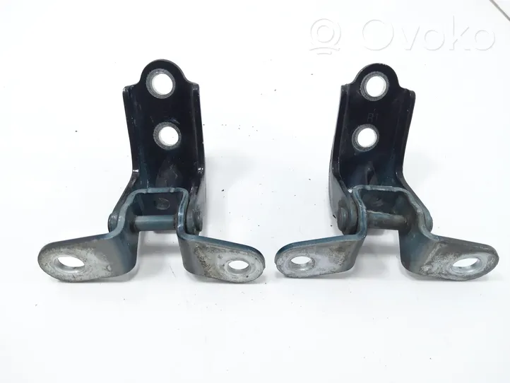 Hyundai Sonata Front door hinge set A046057