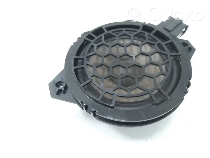 Audi A3 S3 8P Panel speaker 8V0035397