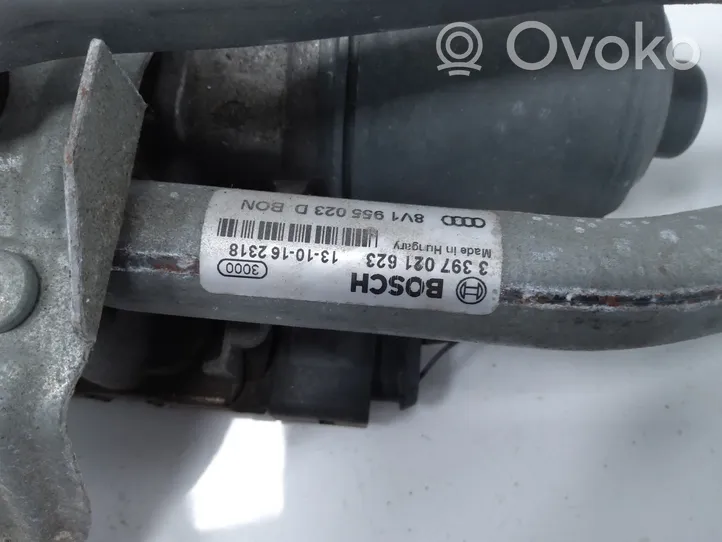 Audi A3 S3 8V Etupyyhkimen vivusto ja moottori 8V1955119A