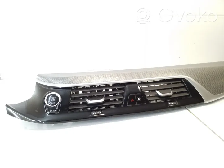 BMW 5 G30 G31 Altre parti del cruscotto 932957910