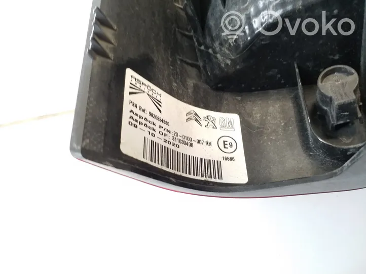 Toyota Proace Luci posteriori 9820554880