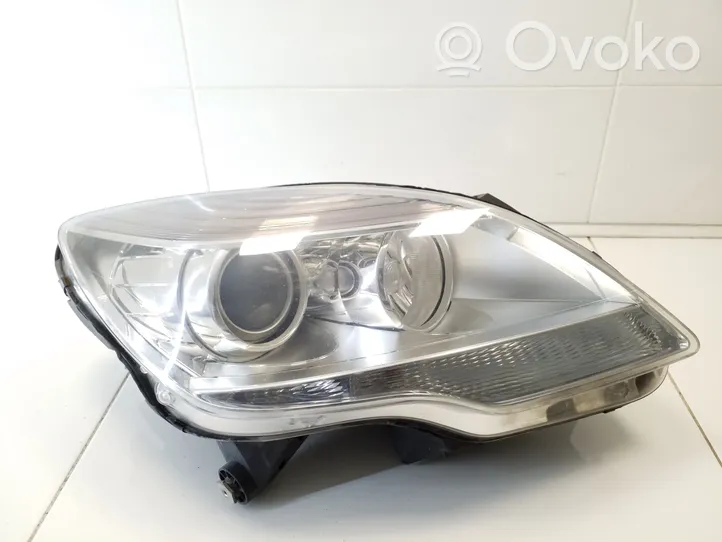 Mercedes-Benz R W251 Lampa przednia A2518203661