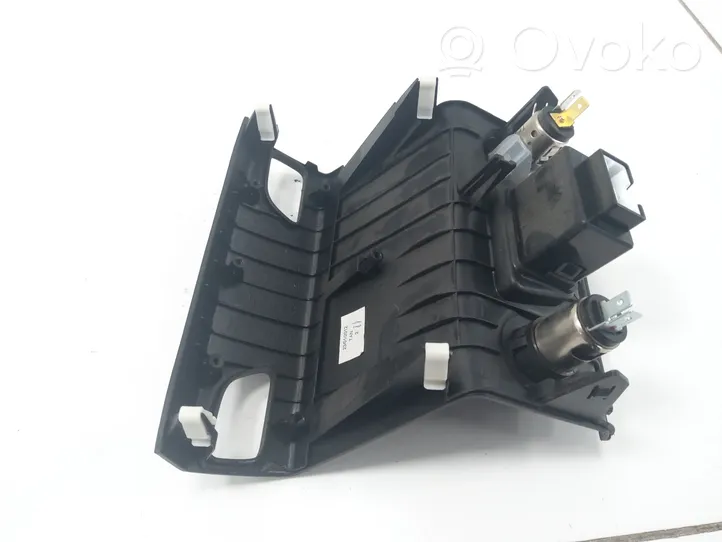 Hyundai ix35 iPod connector socket 846222Y000