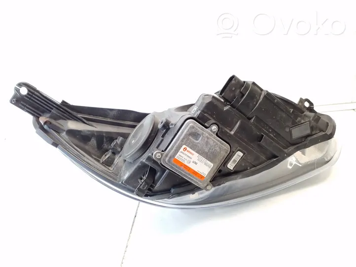 Ford Focus Phare frontale F1EB13006CF