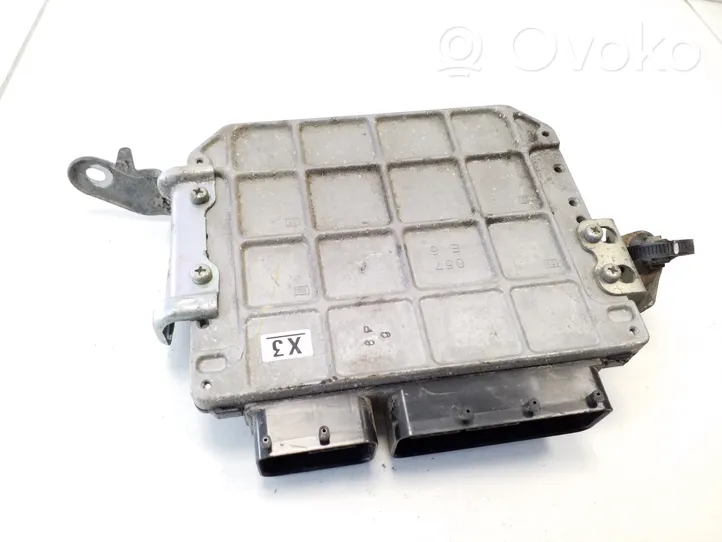 Toyota Prius (XW30) Variklio valdymo blokas 8966147210