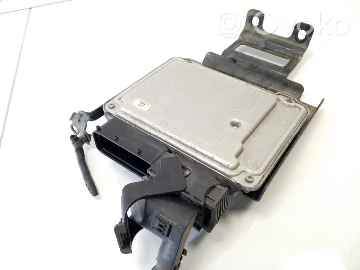 KIA Sportage Sterownik / Moduł ECU 391012F570