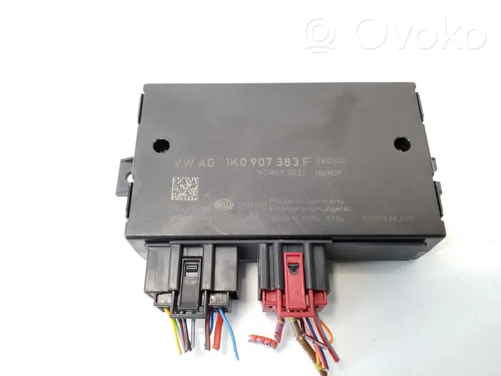 Volkswagen PASSAT B7 Tow bar trailer control unit/module 1K0907383F