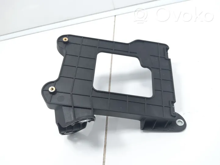 Mercedes-Benz GLE W167 Supporto pompa ABS A1675451400