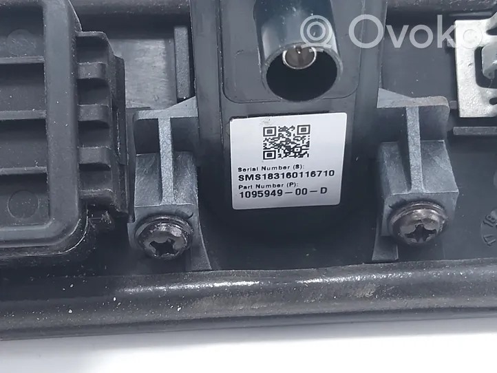 Tesla Model 3 Caméra de recul 109594900