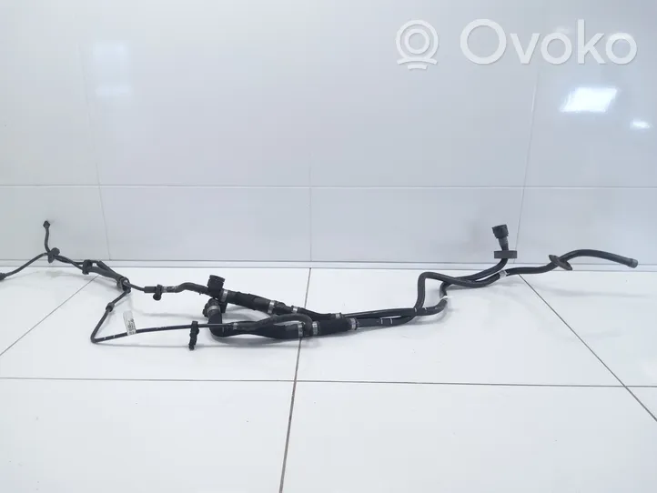 Mercedes-Benz GLE W167 Tuyau de liquide de refroidissement moteur 1678301603