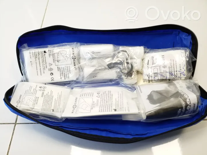 Hyundai Tucson TL First aid kit 99940ADE00