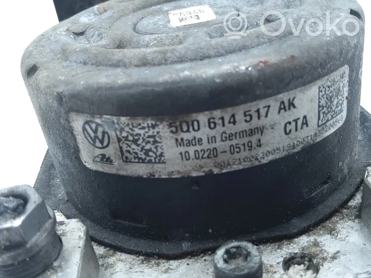 Volkswagen Golf VII ABS Pump 5Q0907379