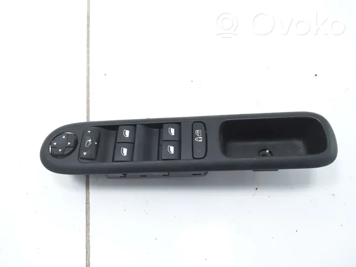 Peugeot 3008 I Electric window control switch 96650621ZD