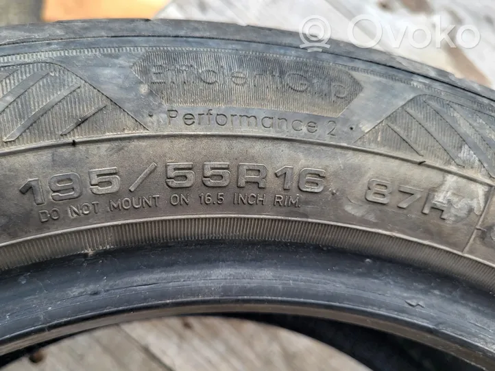 Volkswagen Golf VII R16 summer tire 