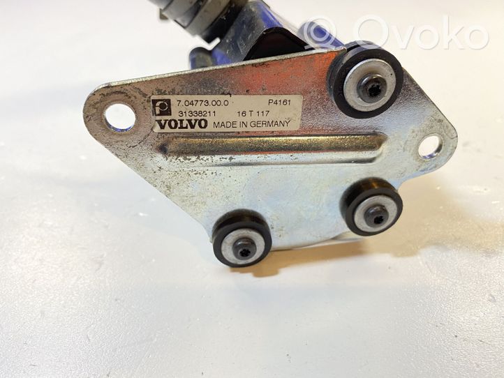 Volvo XC90 Pompe de circulation d'eau 31338211