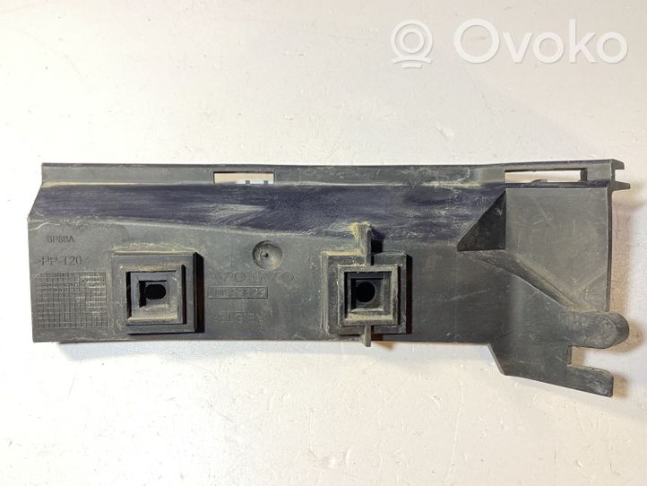 Volvo V50 Staffa angolare del supporto di montaggio del paraurti 30764179