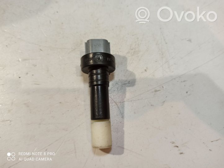 Volvo V50 Capteur de niveau de liquide lave-glace 72536