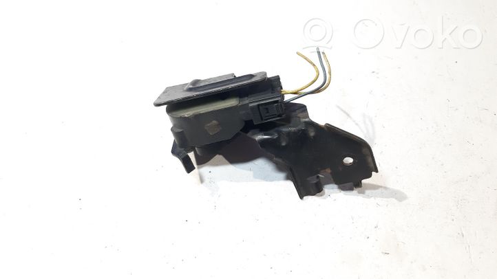 Saab 9-3 Ver2 Motorino di regolazione assetto fari 1321479