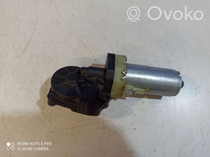 Volvo V50 Moteur de réglage de siège 130002527