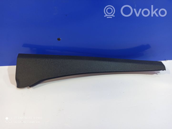 Volvo S60 Revêtement de pilier (bas) 31479199