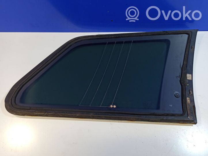 Volvo XC90 Fenêtre latérale avant / vitre triangulaire 30779378