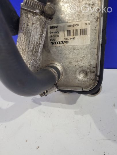 Volvo V50 Radiateur d'huile moteur 30774483