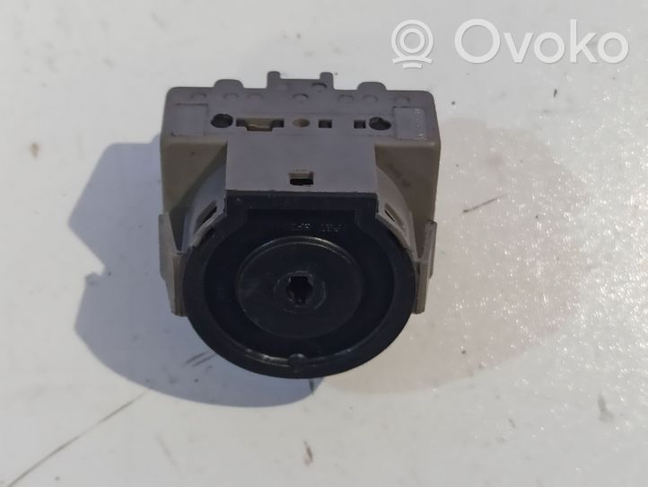 Ford Connect Verrouillage de commutateur d'allumage AA6T11572AA