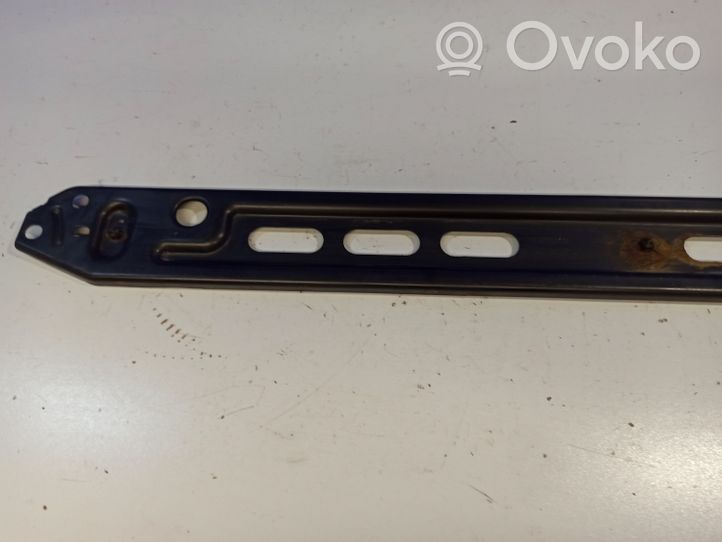 Volvo V60 Panel mocowania chłodnicy 31368100