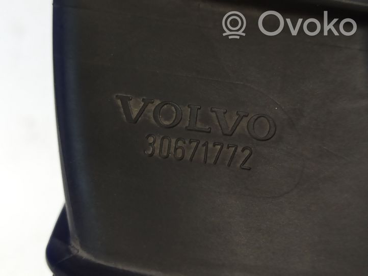 Volvo V60 Tube d'admission d'air 30671772