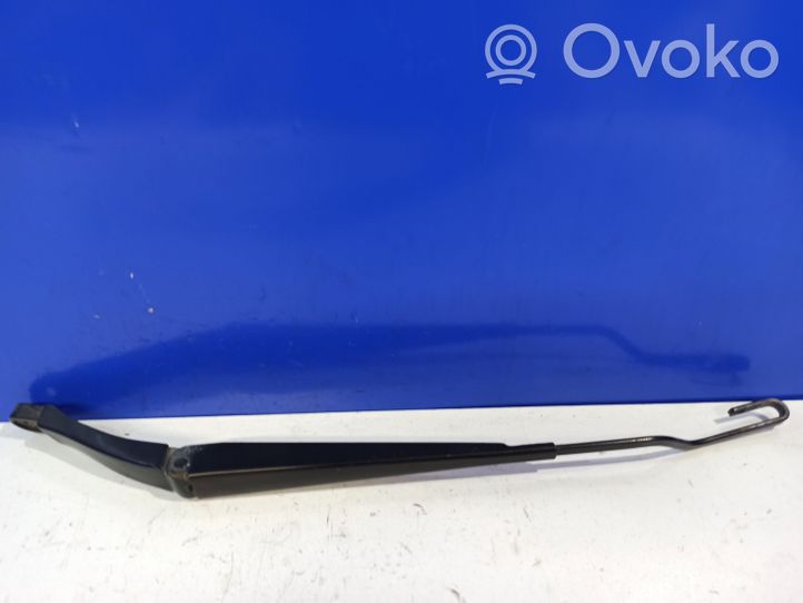 Volvo XC90 Windshield/front glass wiper blade 8620855