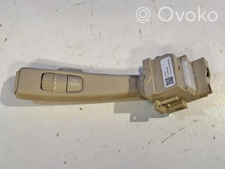 Volvo V70 Indicator stalk 31456046