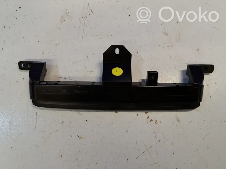 Volvo V70 Third/center stoplight 31395807