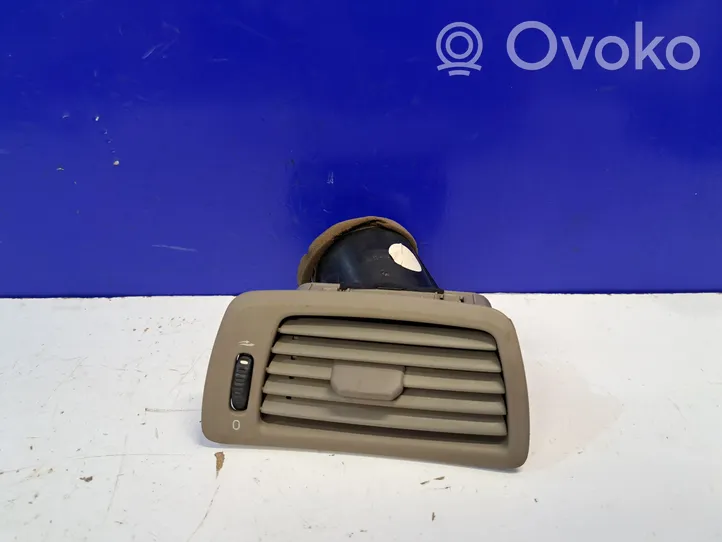 Volvo V70 Copertura griglia di ventilazione cruscotto 3409375