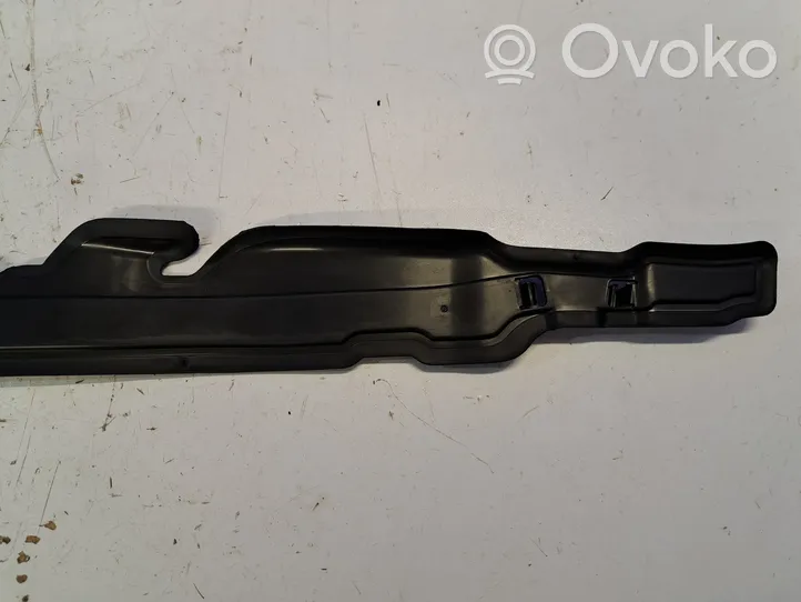 Volkswagen Beetle A5 Fender end trim 5C5821112