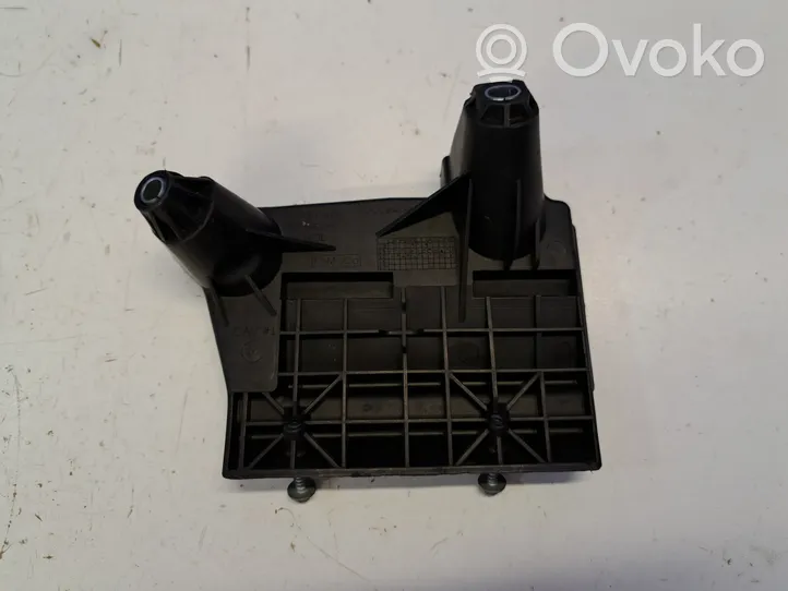 Ford Fusion II Staffa di montaggio della batteria DG9310663