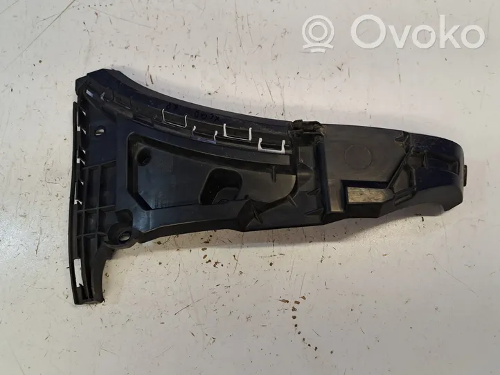 Volvo XC90 Front bumper mounting bracket 30698128