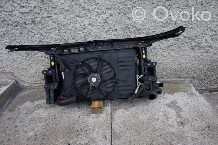Volkswagen Eos Staffa del pannello di supporto del radiatore parte superiore 