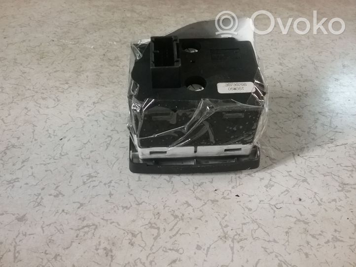 Volvo S40 Light switch 30739298