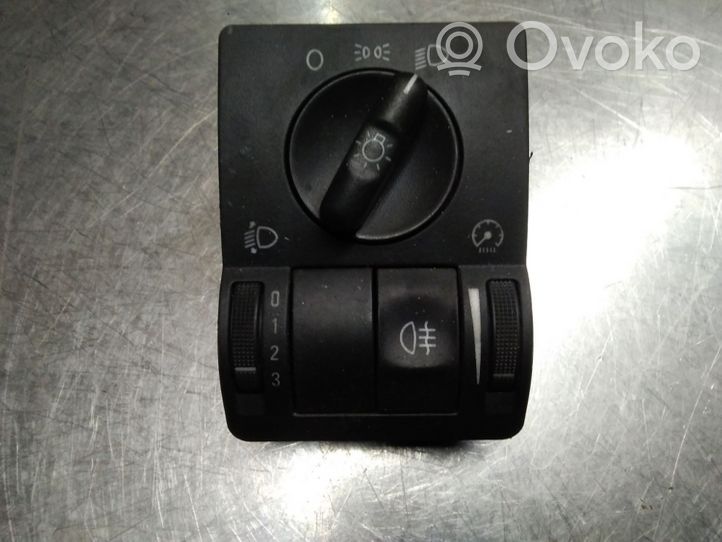 Opel Combo D Light switch 9116615