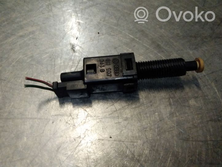 Audi A6 S6 C4 4A Brake pedal sensor switch 811907343B