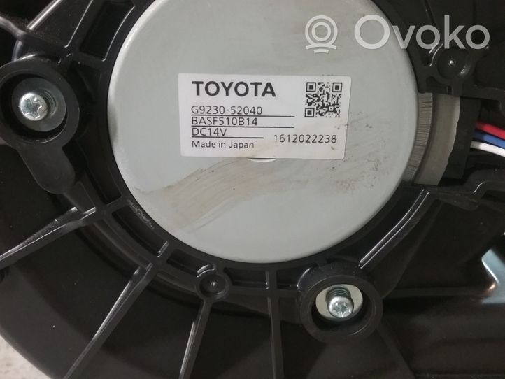 Toyota Yaris Wentylator baterii pojazdu hybrydowego / elektrycznego G923052040