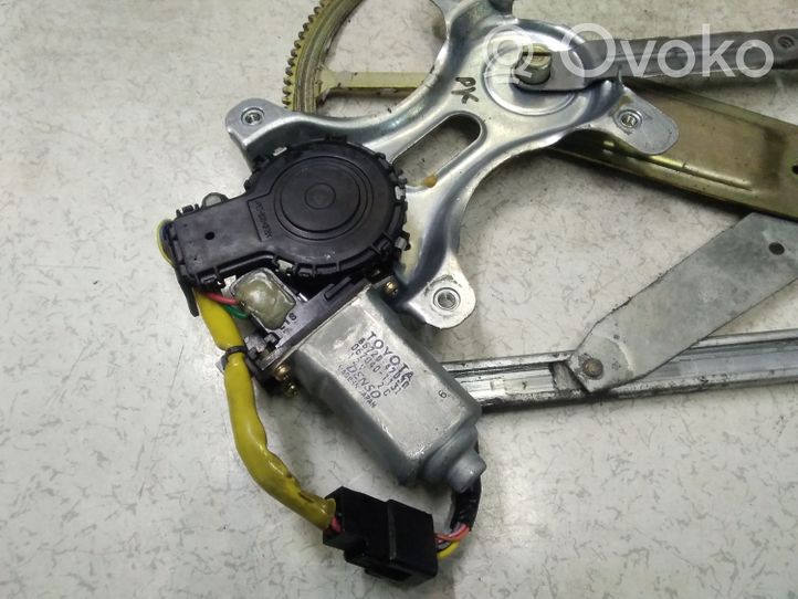 Toyota Prius (XW10) Alzacristalli della portiera anteriore con motorino 8572047030