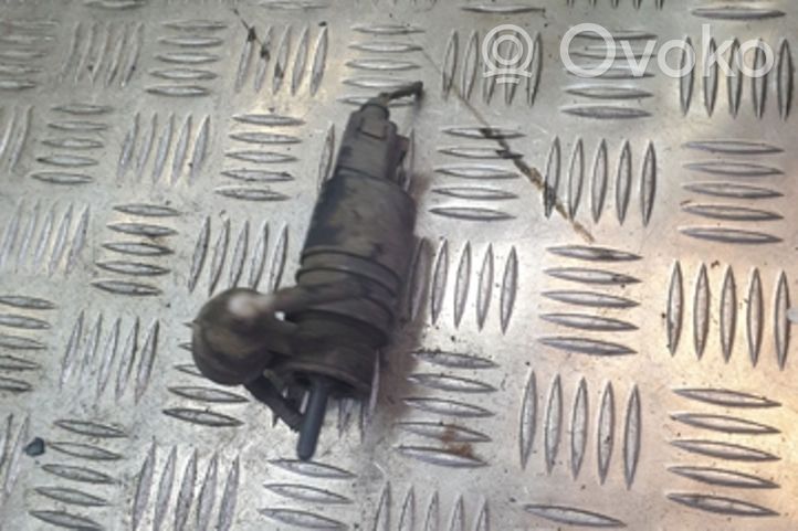 Volkswagen Sharan Pompa spryskiwacza szyby przedniej / czołowej 1J6955651