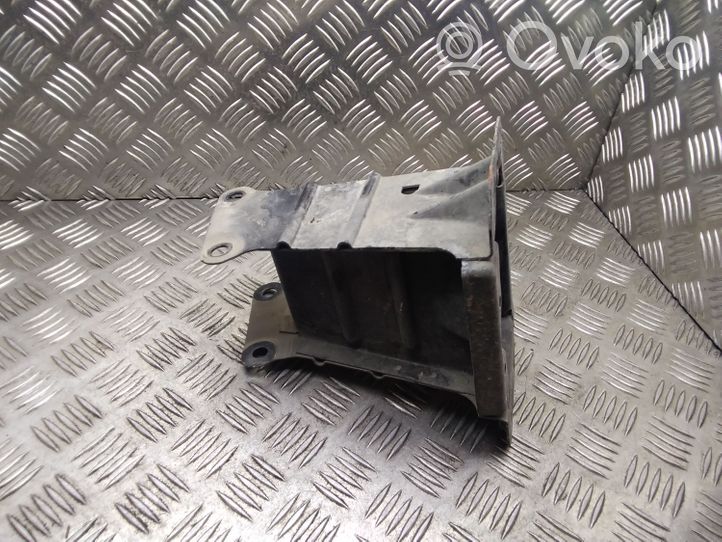 Mercedes-Benz B W245 Smorzatore/ammortizzatore d’urto per paraurti anteriore 230500210