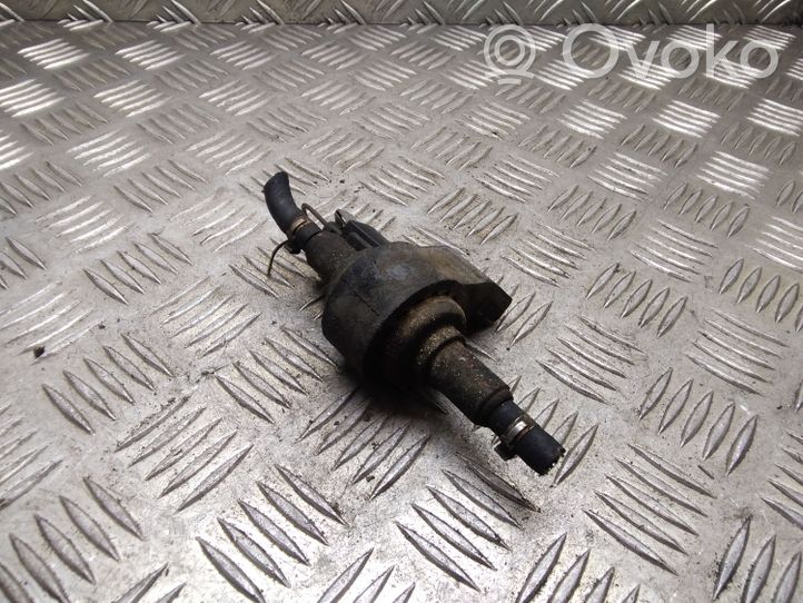 Volkswagen Touareg I Webasto auxiliary heater fuel pump 221000500400