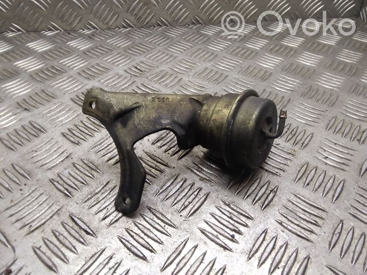 Volkswagen Transporter - Caravelle T4 Turbo system vacuum part 