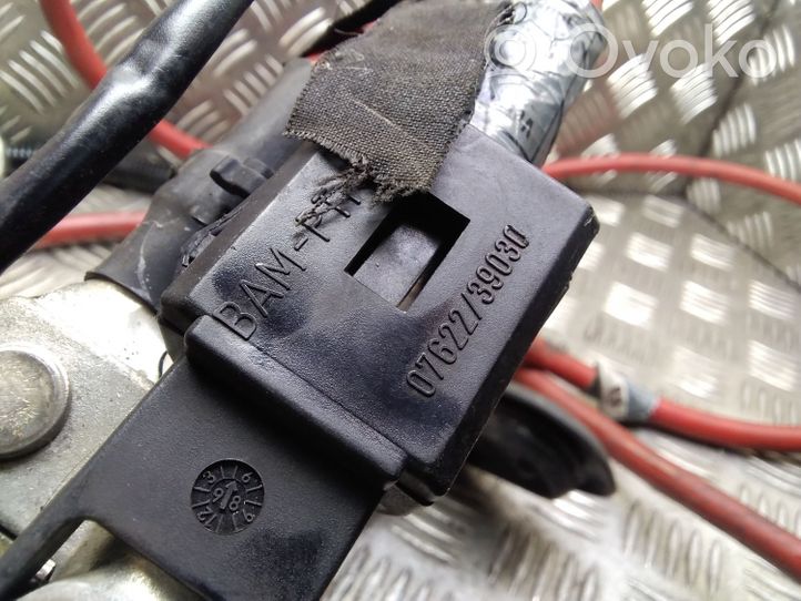BMW 5 E39 Positive cable (battery) 0762239030