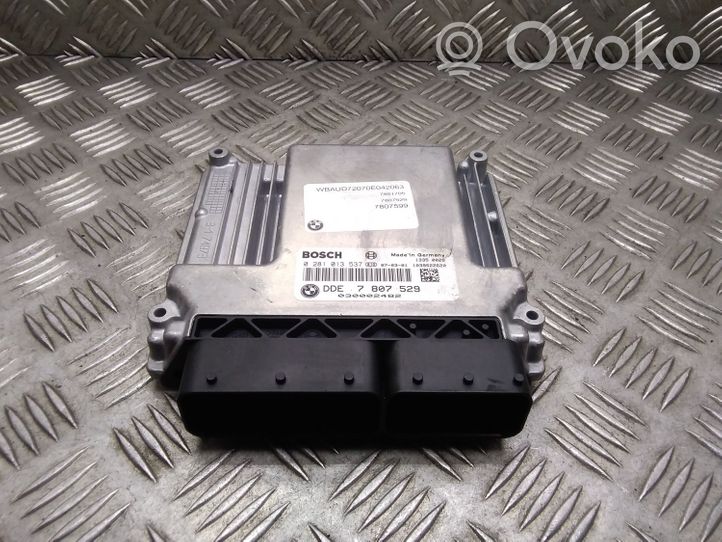 BMW 1 E81 E87 Engine control unit/module 0281013537